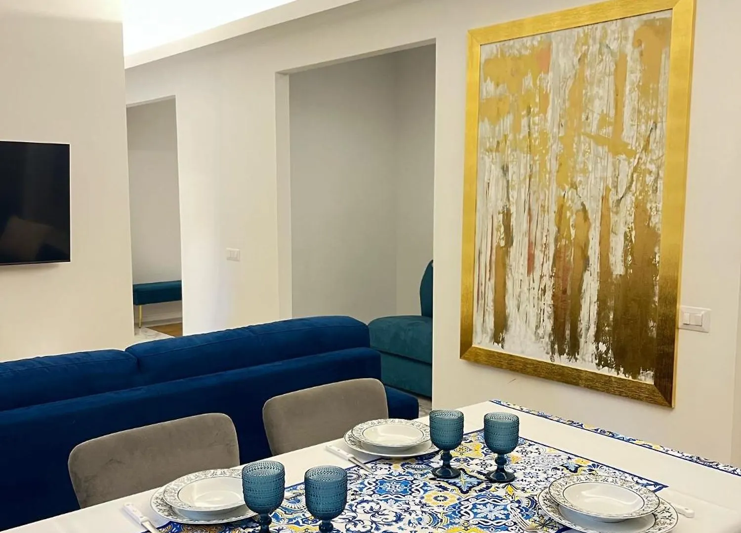 Savoia House, Modern Apartment Near Villa Borghese Roma 0*,  Italia